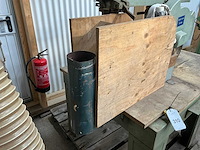 Dewalt radiaalafkortzaagmachine - afbeelding 9 van  10