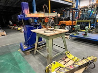 Dewalt radiaalafkortzaagmachine - afbeelding 1 van  6