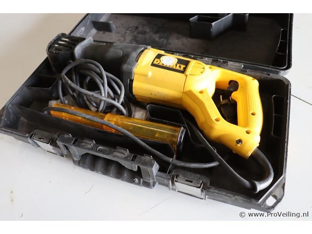 Dewalt reciprozaag dw304pk-qs - afbeelding 1 van  6