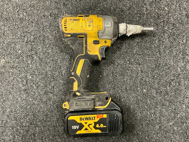 Dewalt schroefboormachine (4x) - afbeelding 4 van  8