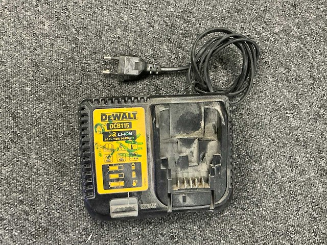 Dewalt schroefboormachine (4x) - afbeelding 7 van  8