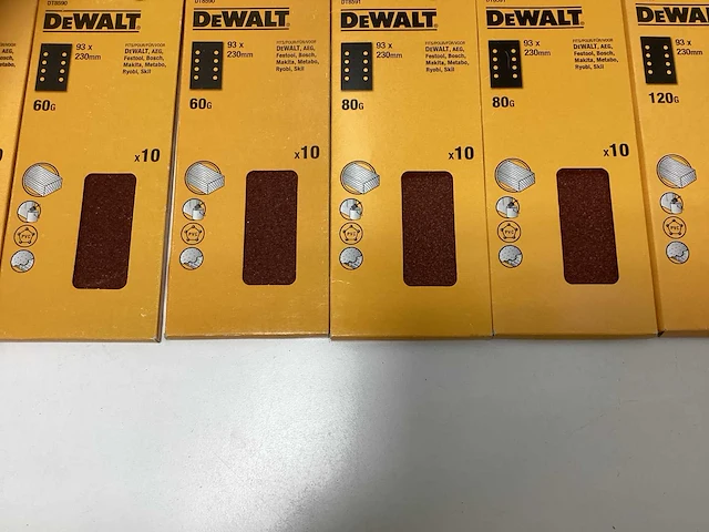 Dewalt schuurpapier - afbeelding 3 van  4
