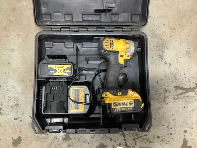 Dewalt slagmoersleutel - afbeelding 3 van  4