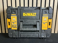Dewalt t stak gereedschapskoffer - afbeelding 1 van  5