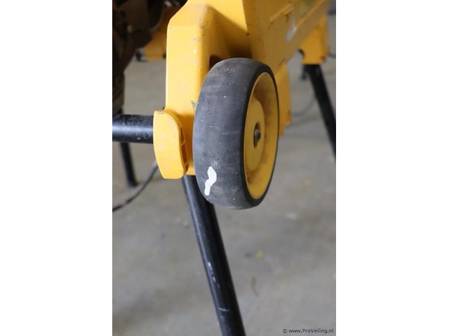 Dewalt tafelzaag d27107-qs - afbeelding 5 van  8