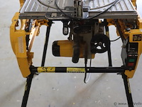 Dewalt tafelzaag d27107-qs - afbeelding 8 van  10