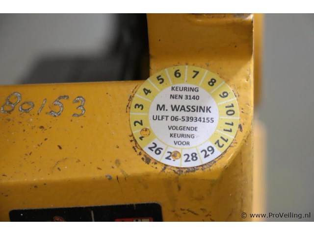 Dewalt tafelzaag d27107-qs - afbeelding 9 van  10