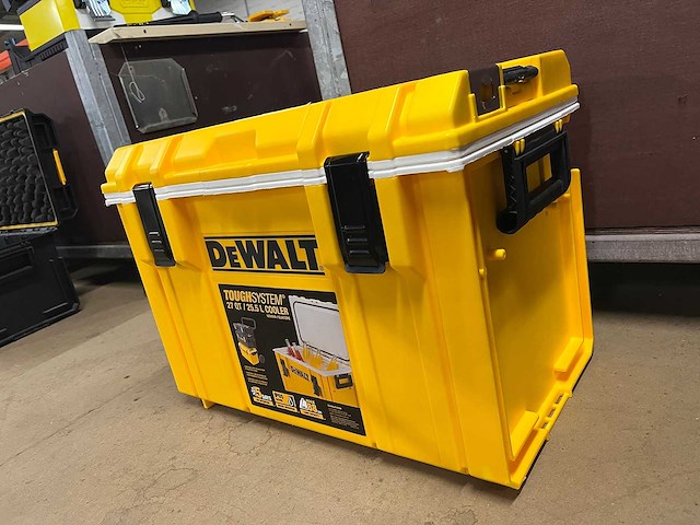 Dewalt toughsystem koelbox 25.5 l - afbeelding 2 van  4