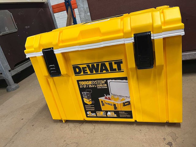 Dewalt toughsystem koelbox 25.5 l - afbeelding 3 van  4