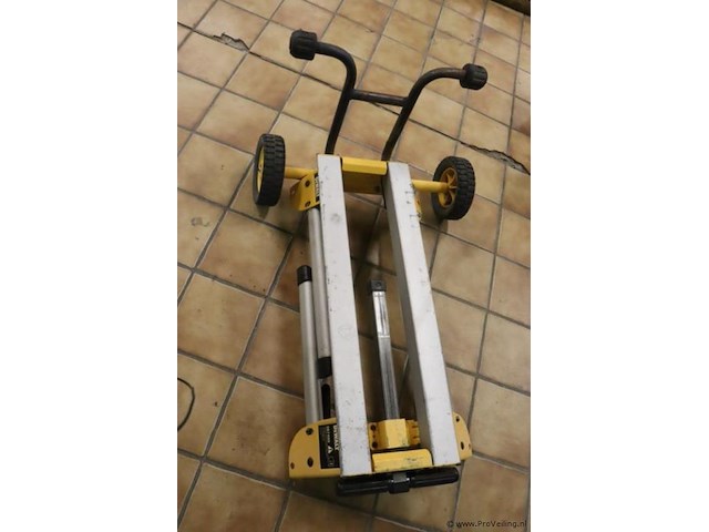 Dewalt verrijdbaar tafelzaagonderstel de7400 - afbeelding 1 van  6