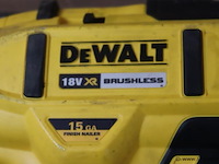 Dewalt xr accu afwerkspijkermachine dcn650 dcn650p2, 18v, type 1 incl. acculader, accu & opbergkoffer - afbeelding 7 van  13