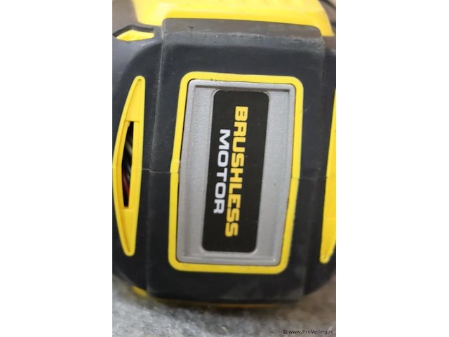 Dewalt xr accu afwerktacker dcn660, 18v, type 1 - afbeelding 3 van  7