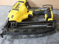 Dewalt xr accu afwerktacker dcn660, 18v, type 1 - afbeelding 5 van  7