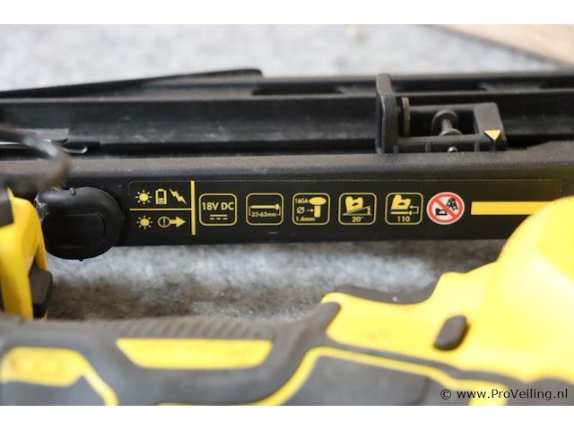 Dewalt xr accu afwerktacker dcn660, 18v, type 1 - afbeelding 5 van  6