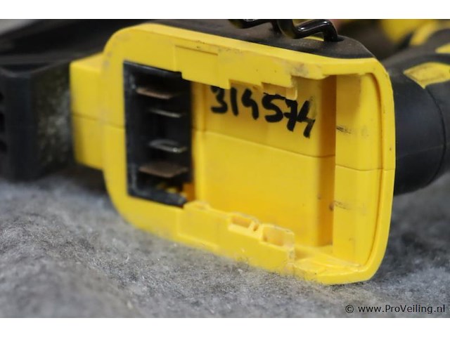 Dewalt xr accu afwerktacker dcn660, 18v, type 1 - afbeelding 6 van  6