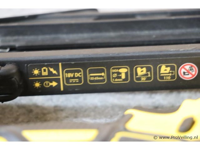 Dewalt xr accu afwerktacker dcn662, 18v, type 1 - afbeelding 5 van  6