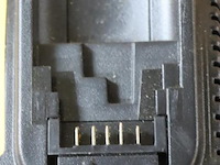 Dewalt xr acculader dcb115 type 2 - afbeelding 3 van  4