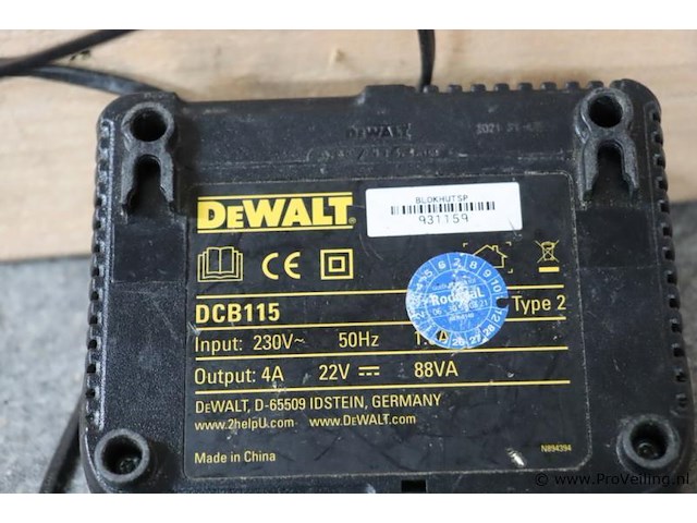 Dewalt xr acculader dcb115 type 2 - afbeelding 4 van  4