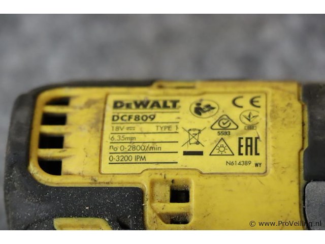 Dewalt xr compacte slagschroevendraaier dcf809, 18v - afbeelding 3 van  4
