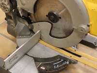 Dewalt xr flexvolt accu afkort-/verstekzaag dcs778, 18v, type 1 - afbeelding 4 van  5