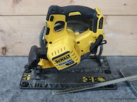 Dewalt xr flexvolt accu cirkelzaag dcs579 dcs579nt, 54v, type 1 incl. opbergkoffer - afbeelding 1 van  7