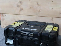 Dewalt xr oscillerende multitool dcs355 dcs355nt incl. opbergkoffer - afbeelding 1 van  12