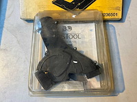 Dewalt zaaggeleider en klem - afbeelding 4 van  4