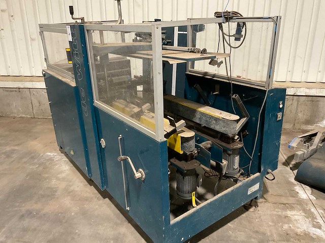 Dewitt cf20t kartonopzetmachine - afbeelding 1 van  4