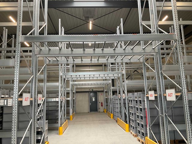 Dexion sectie palletstelling met aanrijd-beveiliging (60x) - afbeelding 11 van  14