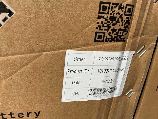 Deye ai-w5.1-b batterijopslag module (3x) - afbeelding 4 van  12