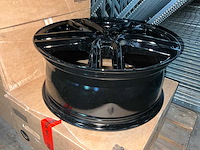 Dezent - ttrf8ba51e 112x5 7,5jx18h2 velgenset - velg - afbeelding 4 van  5
