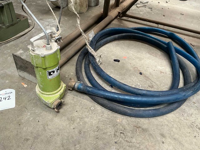 D&h now38 dompelpomp - afbeelding 1 van  4