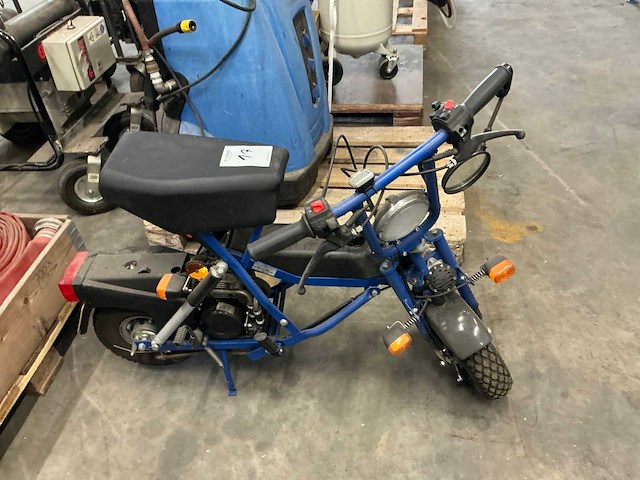 Di blasi bromfiets brommer - afbeelding 3 van  4