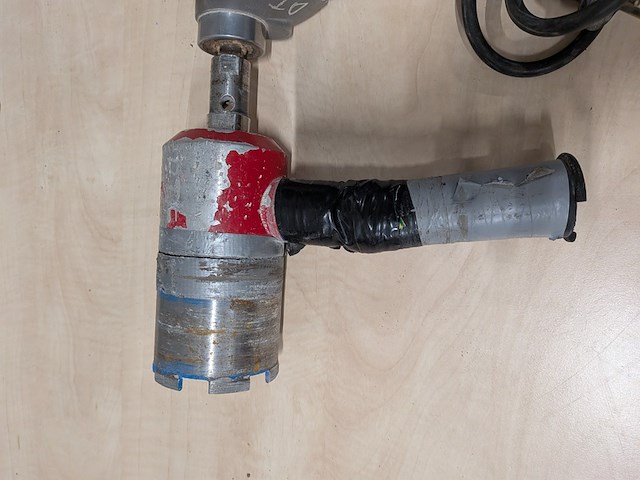 Dia-kore boor / kernboor met diamantboor, makita, 6300t, 2005 - afbeelding 2 van  7