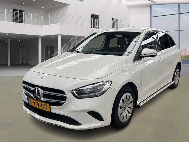Diagnose mercedes-benz b-klasse 200d advantage, l-919-bd - afbeelding 1 van  13