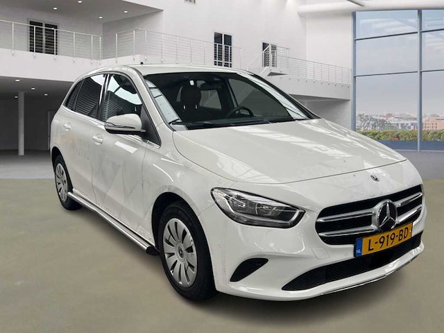 Diagnose mercedes-benz b-klasse 200d advantage, l-919-bd - afbeelding 7 van  13