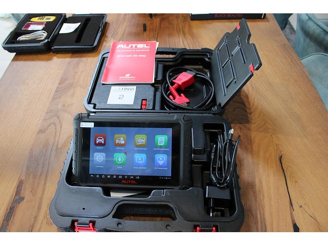 Diagnoseapparraat autel maxicheck mx900 in kunststof koffer met voedings- en connectiekabel. - afbeelding 1 van  5