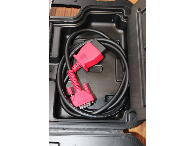 Diagnoseapparraat autel maxicheck mx900 in kunststof koffer met voedings- en connectiekabel. - afbeelding 5 van  5