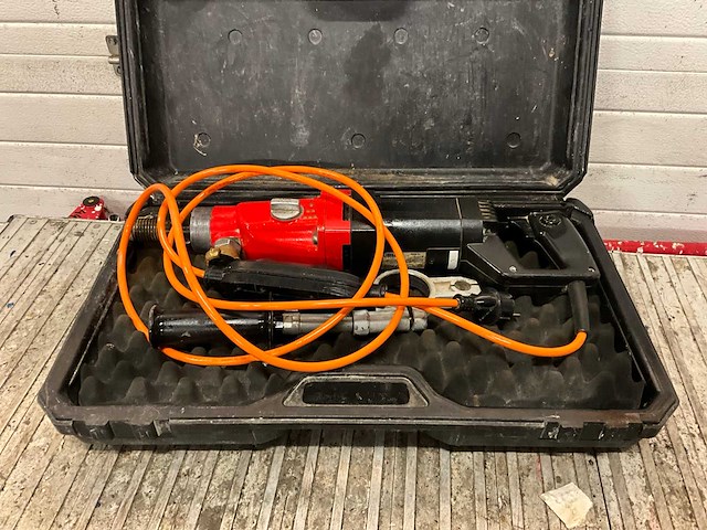 Diam eibenstock cb-e18 dm 220 kernboormachine - afbeelding 1 van  4