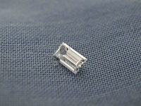 Diamant - 0.23 carat natuurlijke baguette geslepen diamant (gecertificeerd) - afbeelding 1 van  4