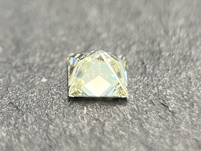 Diamant - 0.23 carat prinses geslepen diamant (gecertificeerd) - afbeelding 2 van  4