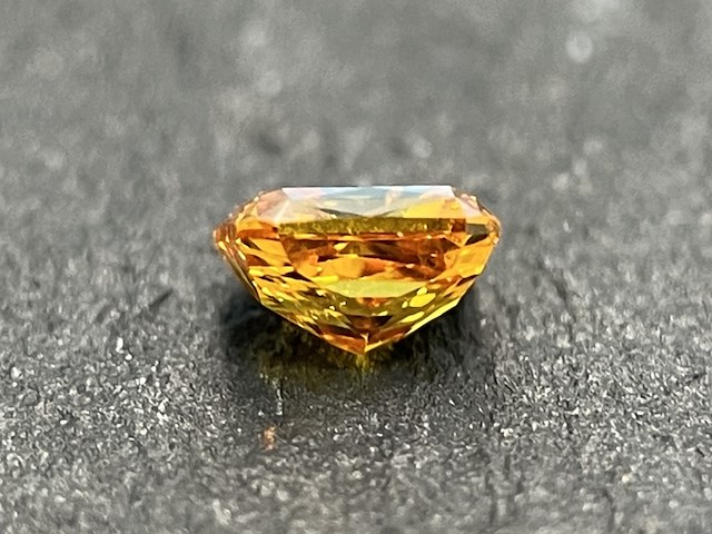Diamant - 0.29 carat natuurlijk oranje diamant (gecertificeerd) - afbeelding 3 van  4