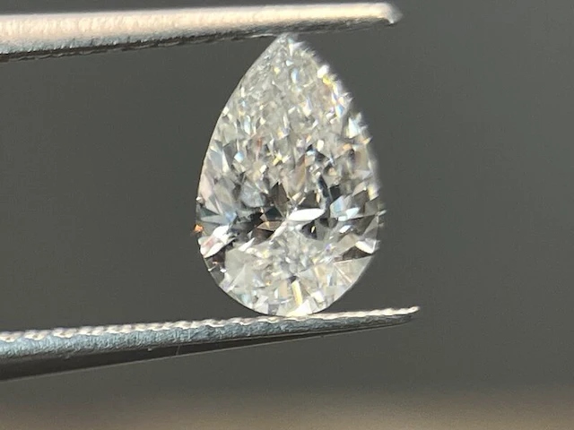 Diamant - 0.29 carat peer geslepen diamant (gecertificeerd) - afbeelding 1 van  7