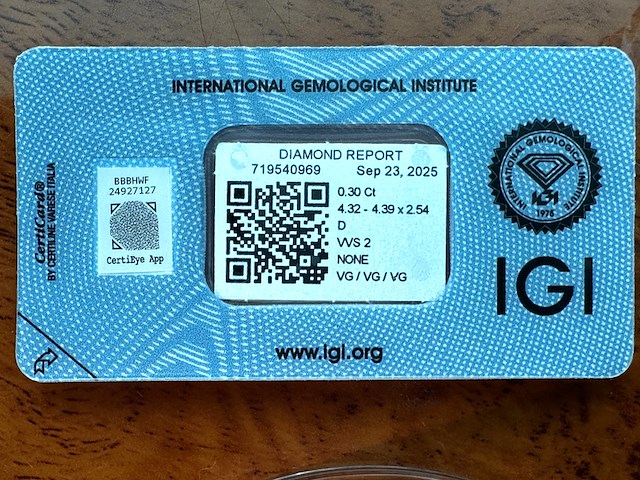 Diamant - 0.30 carat natuurlijke starcut briljant geslepen diamant (gecertificeerd) - afbeelding 2 van  5