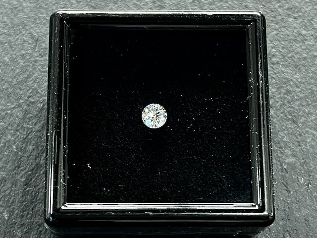 Diamant - 0.36 carat natuurlijke briljant geslepen diamant (gia gecertificeerd) - afbeelding 1 van  3