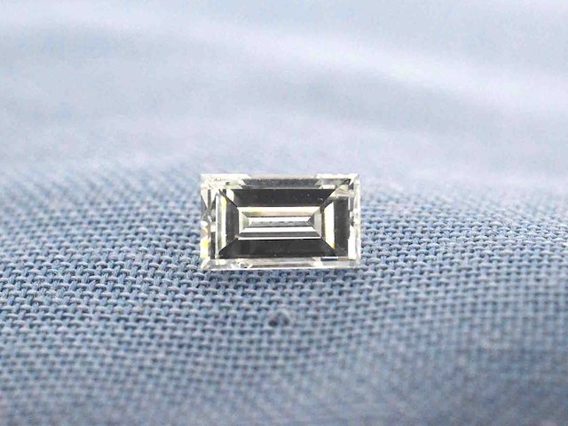 Diamant - 0.37 carat echte baguette geslepen diamant (gecertificeerd) - afbeelding 1 van  3
