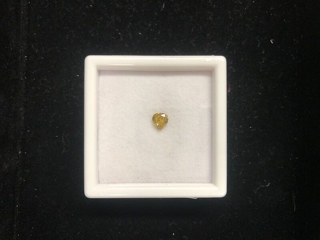 Diamant - 0.37 carat natuurlijke gekleurde diamant - afbeelding 2 van  5