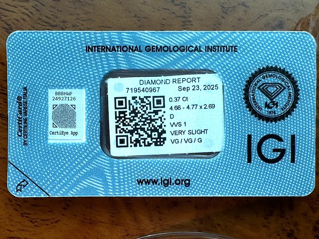 Diamant - 0.37 carat natuurlijke starcut briljant geslepen diamant (gecertificeerd) - afbeelding 2 van  3