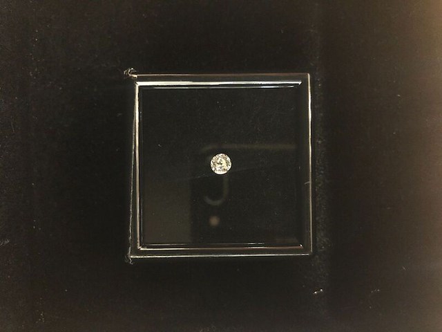 Diamant - 0.43 carat natuurlijke diamant (gecertificeerd) - afbeelding 3 van  6