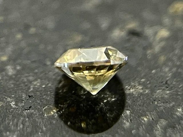 Diamant - 0.45 carat natuurlijke diamant rond briljant geslepen - afbeelding 3 van  7